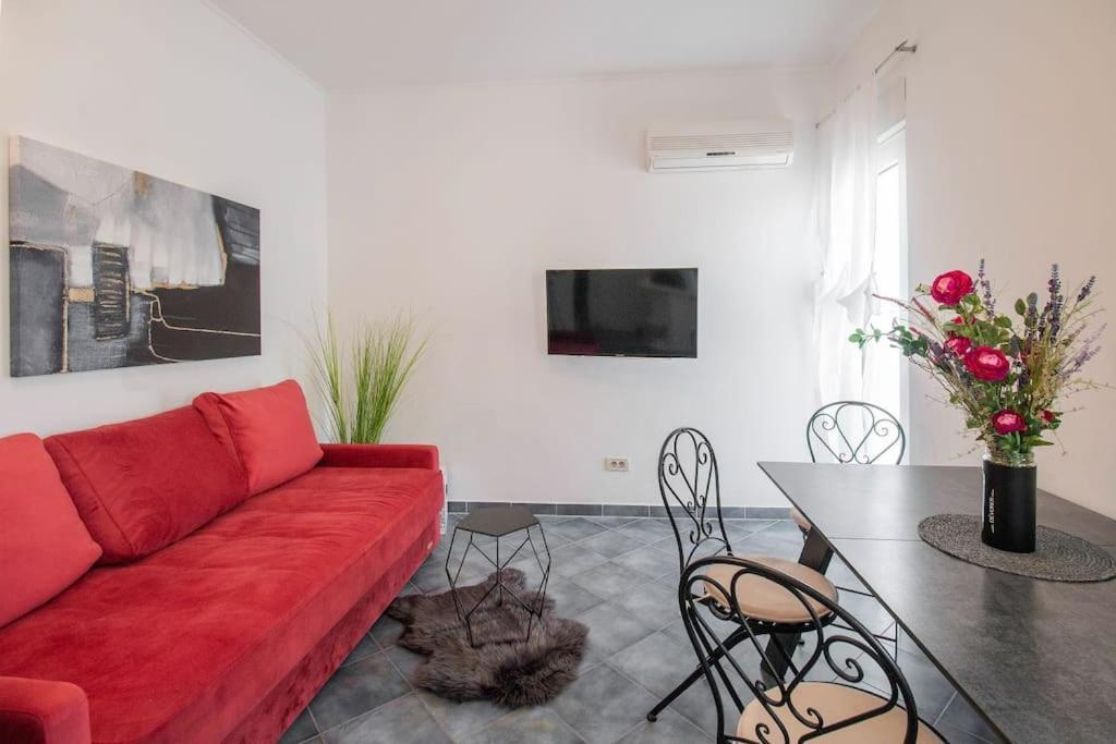 Blu Apartment *