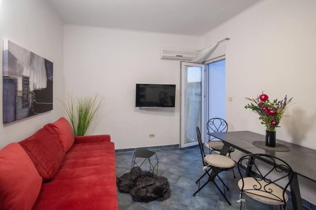 Blu Apartment *